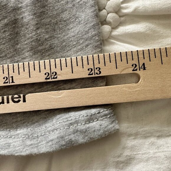 Rolling Stones Women’s T-Shirt 2XL Distressed 1975 Tour Gray NWT - Picture 9 of 11